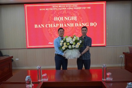 Hội nghị Ban Chấp hành Đảng bộ Trường Đại học Công nghiệp Việt Trì
